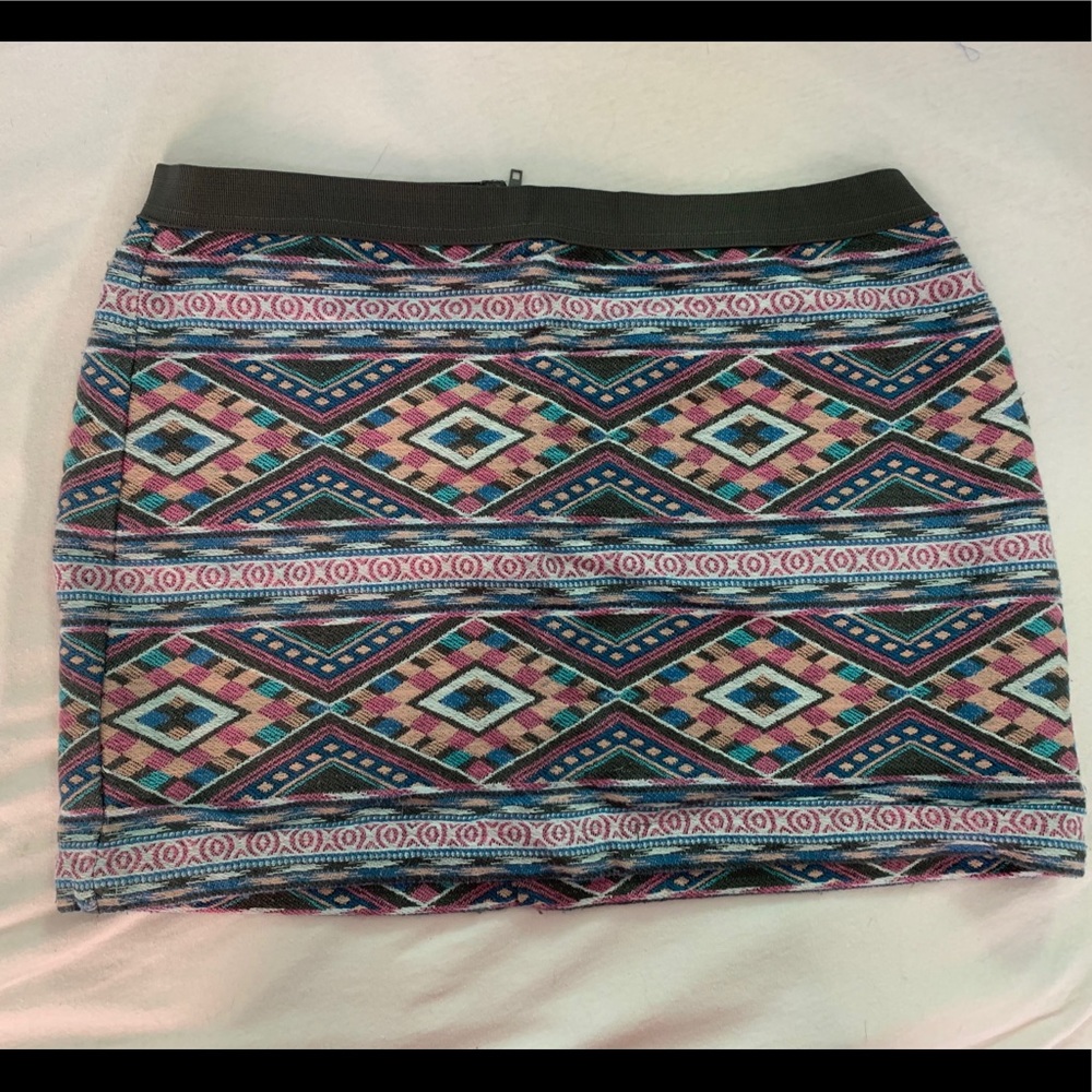 American Eagle Outfitters Woven Aztec Skirt